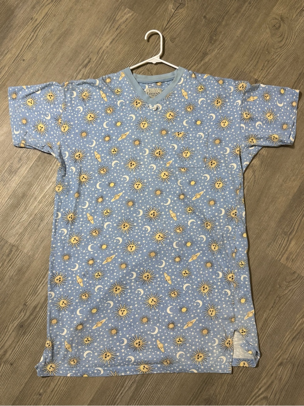 Vintage 100% Cotton One Size Fits Most Basic Editions Light Blue Celestial Tee